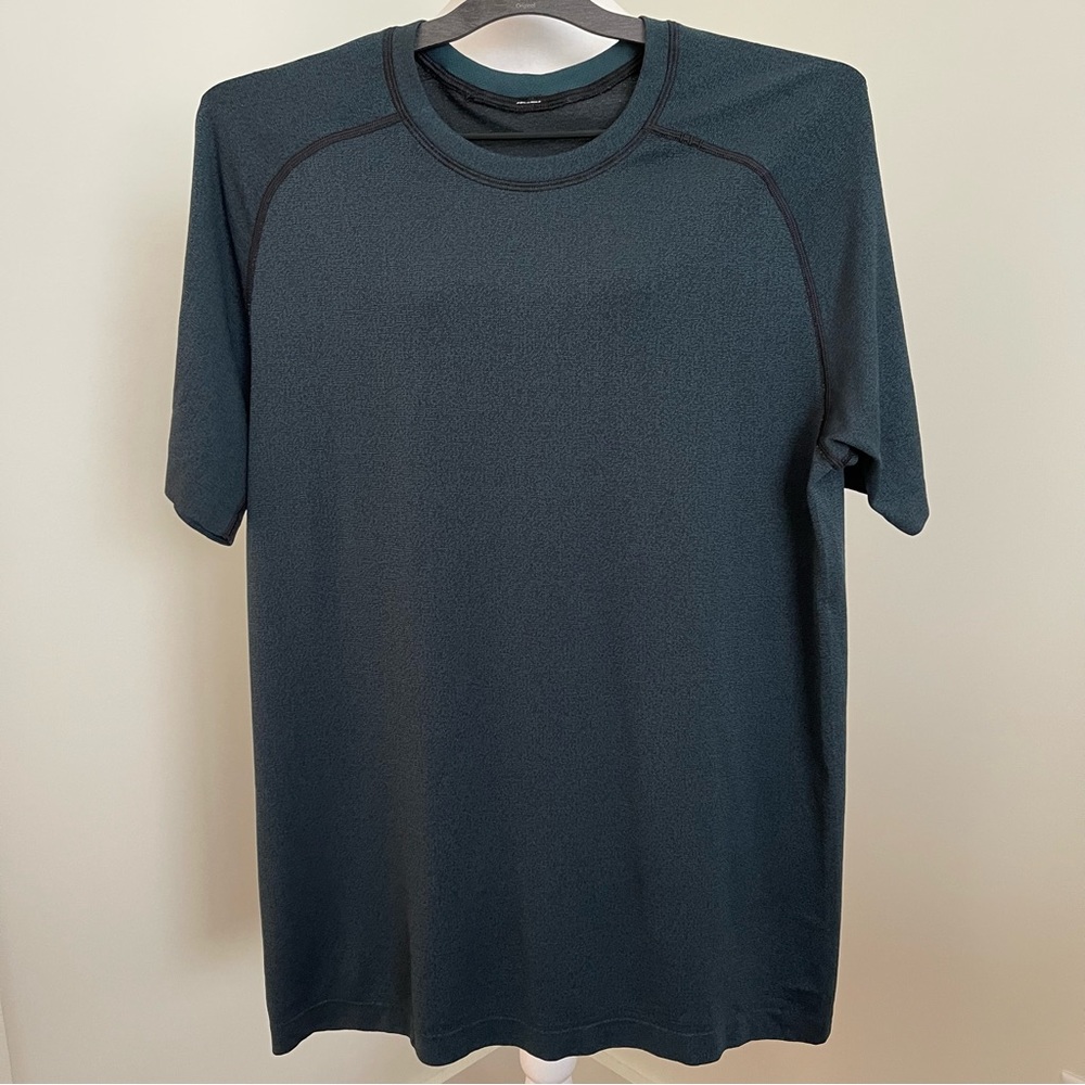 Lululemon Metal Vent Tech Short Sleeve Black / Mariner Size Large - Picture 1 of 7